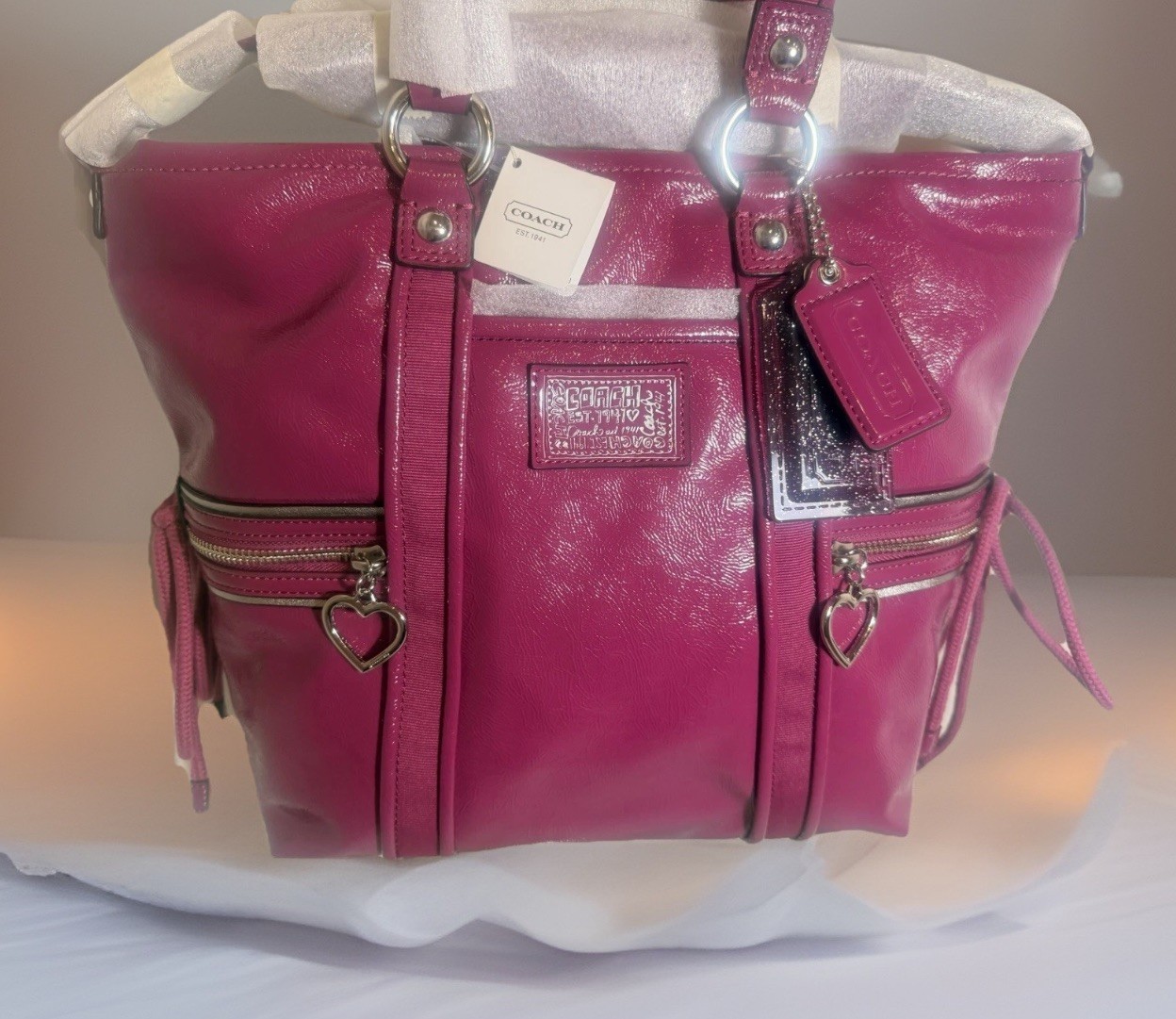 Rare NWT Coach F20047 Berry Patent Leather Daisy Liquid Gloss Pocket Tote Y2K image 9