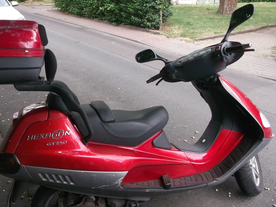 piaggio hexagon gt 250 - Bild 3 von 4