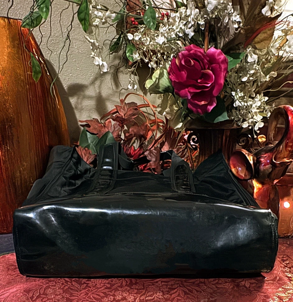 Tory Burch Ella Large Black Patent Leather Shoulder Tote Bag Laptop Bag - Image 4 of 4