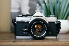 Olympus OM-2 SLR Film Camera W/50mm F1.8 Zuiko Manual Focus Lens - Works 