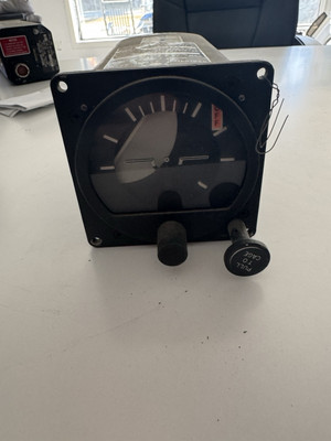 Ind Gyro Attitude 206-070-320-3