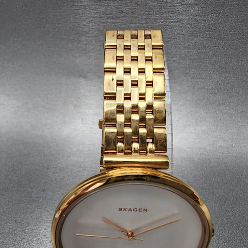 Skagen Gitte Watch Women 39mm White Dial Gold Tone Date Round New Battery - Picture 5 of 11