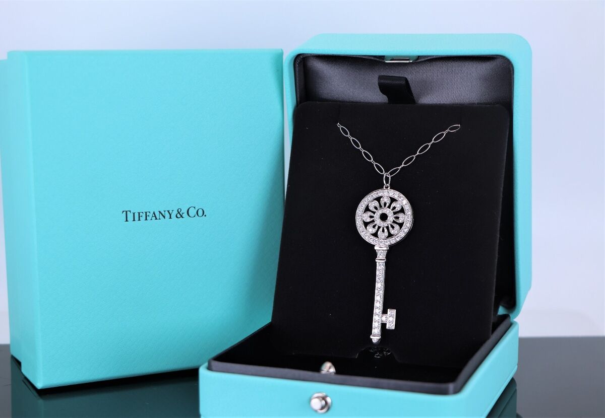 $13600 Tiffany & Co Platinum Diamond 2.25 $13600 Tiffany & Co Platinum Diamond 2.25