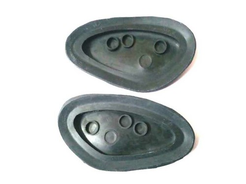 TRIUMPH T20 T100 T110 T120 TR5 TR6 GAS TANK KNEE PAD RUBBER GRIP SET (# - Picture 2 of 2