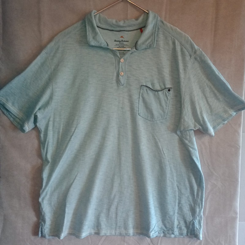 Tommy Bahama Men's size XL light Blue Collar  Pocket Short Sleeve Shirt