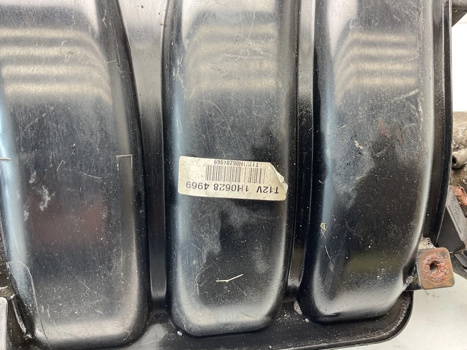 Colector de admisión de aire Hyundai Sonata 2011-2014 2,4 L 28310-2G710 Foto 3 de 4