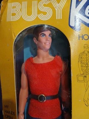 KEN DOLL from 1971 B doll with holding hands to hold his 5 accessories