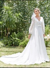 Contrast Mesh V-neck Lantern Sleeve Chiffon Wedding Dress Without Veil Size M
