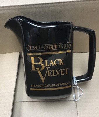 VINTAGE BLACK VELVET CANADIAN WHISKEY PITCHER WHISKY