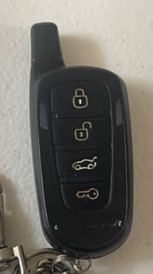 Compustar Security Alarm Keyfob Transmitter 4B Trunk VA5JR762WSS-1WG8R-SS