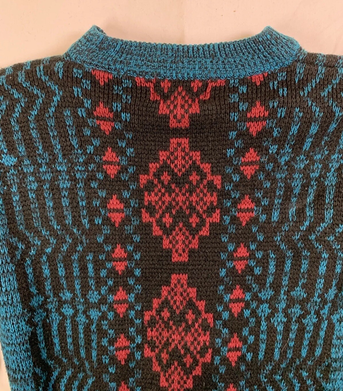 90s Aztec Geometric Pattern Sweater Basic Trends … - image 2