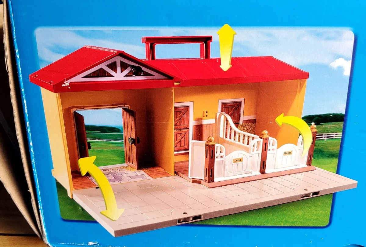 Playmobil take store along stable