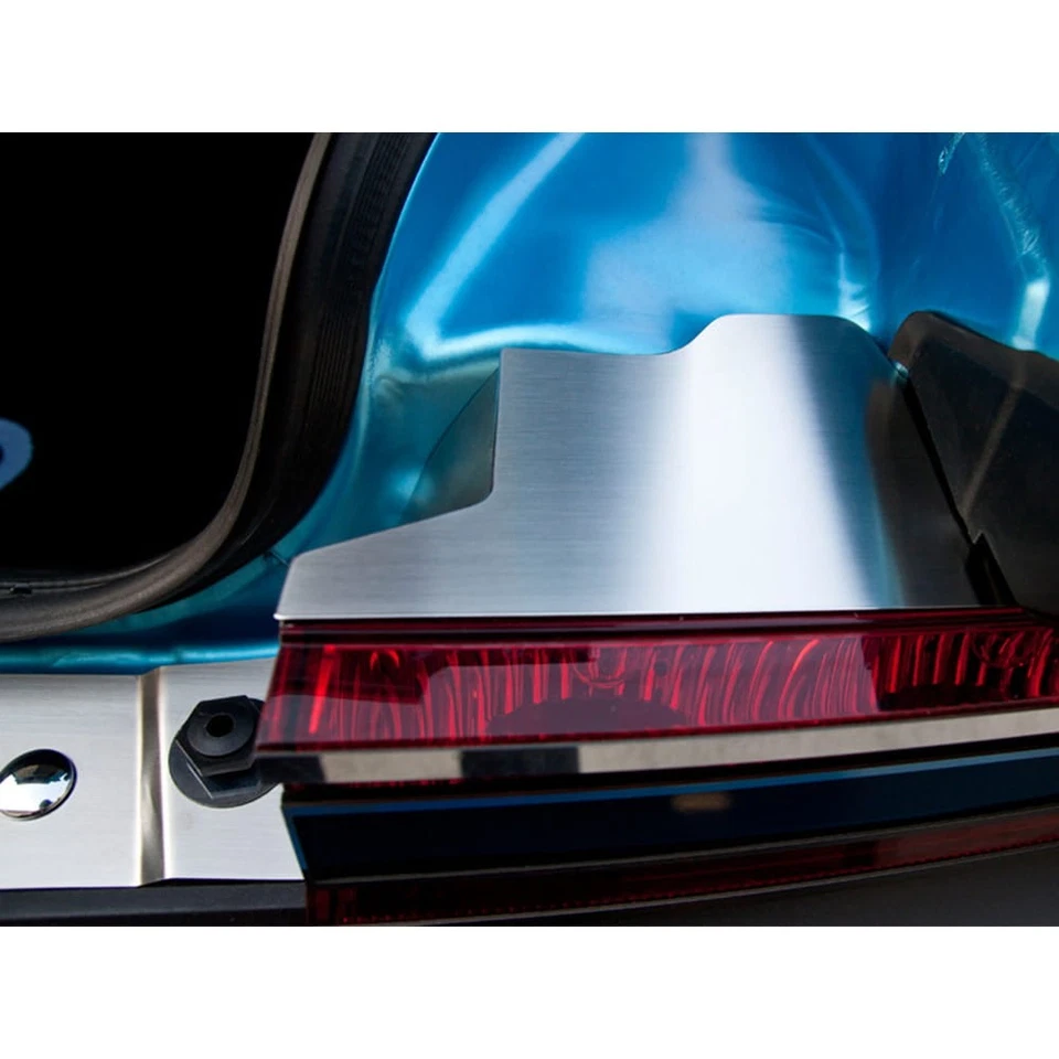 Kit de cubierta de luz trasera de acero inoxidable cepillado de 8 piezas para Dodge Challenger 2008-2014 Foto 3 de 4