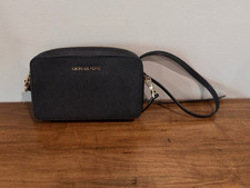 Michael Kors Black Zip Crossbody Bag w/ Detachable Strap Gold Hardware