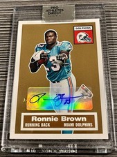 Ronnie Brown 2005 Topps Football 50 Years Rookie Card Autographed. rookie card picture