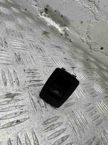 BMW 3 Touring E91 Schalter für Fensterheber hinten rechts 6945874 3.00 30504438