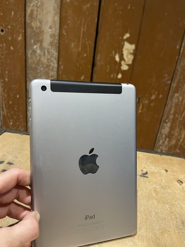 Apple iPad Mini 3 Wi-Fi Cellular 16GB Silver A1600 - Picture 15 of 17