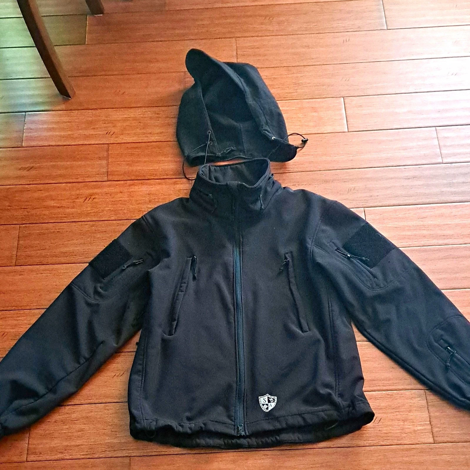 Men's Black SA Co. Softshell Jacket L Full Zip Hood Stand Collar Zipper Pockets image 1