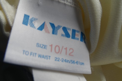 VINTAGE KEYSER CREAM WAIST SLIP SZ 10/12 USED - Picture 5 of 8