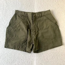 OOBE Shorts Women's Size 8 Green Summer Travel Casual Pockets Button Fly