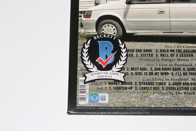 THE BLACK KEYS BAND SIGNED 'EL CAMINO' VINYL RECORD BECKETT COA
