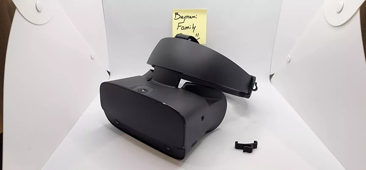 Oculus Rift S PC-Powered VR Gaming Headset