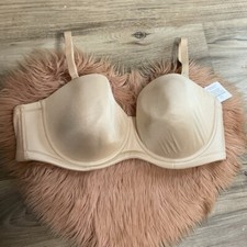 Neutral Bra Smooth Lace Collection Size 44D NWT