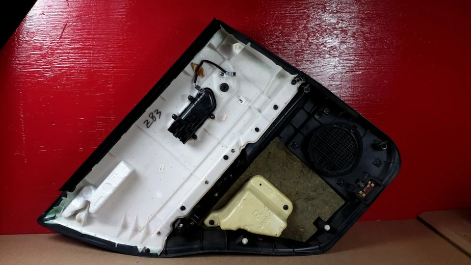 2003-2008 Infiniti FX35 FX45 Interior Door Trim Panel Rear Right OEM Black Foto 2 de 4