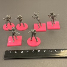 LOT 6 HEROES GAME Miniature For Dungeons  Dragon D D Figure TOYS GIFTS C