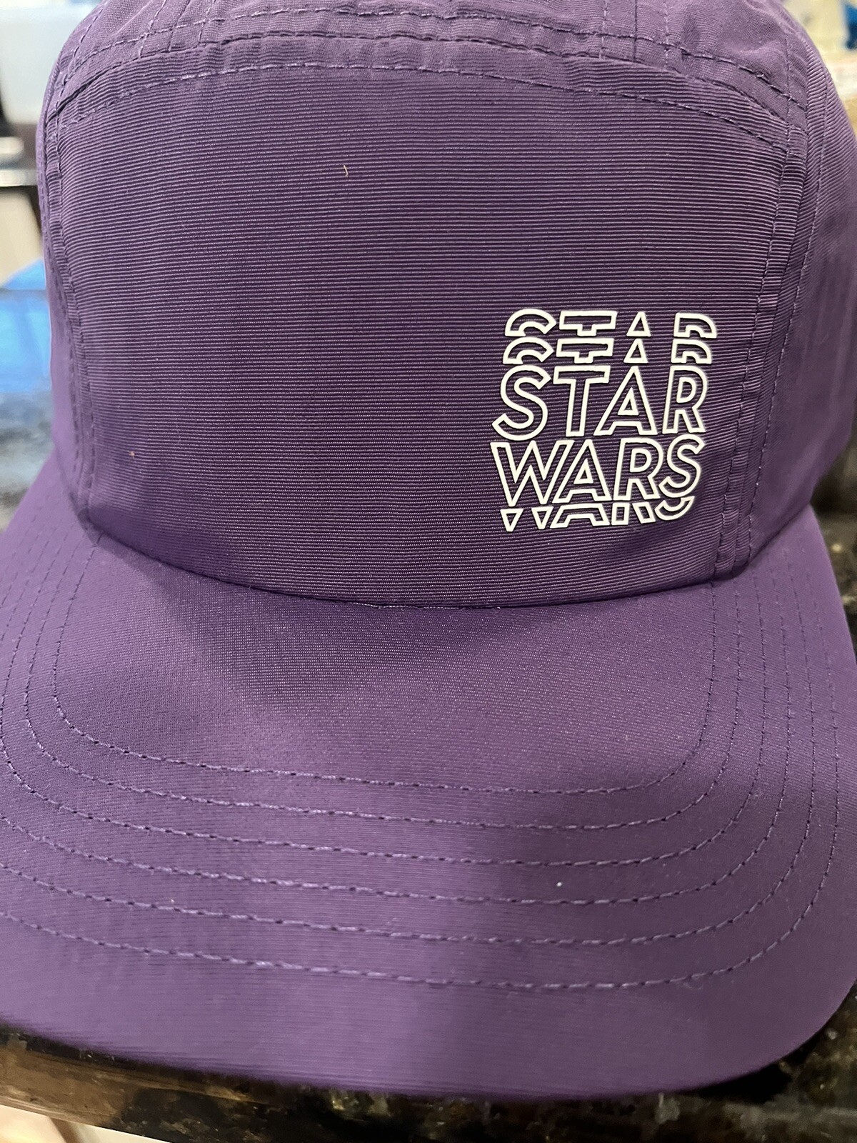 Gorra ajustable púrpura atlética de 5 paneles de Star Wars de los parques de Disney OSFM -NUEVA CON ETIQUETAS