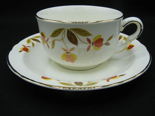 Vintage Hall’s Jewel Tea Superior Autumn Leaf Cup & Saucer Set(s)