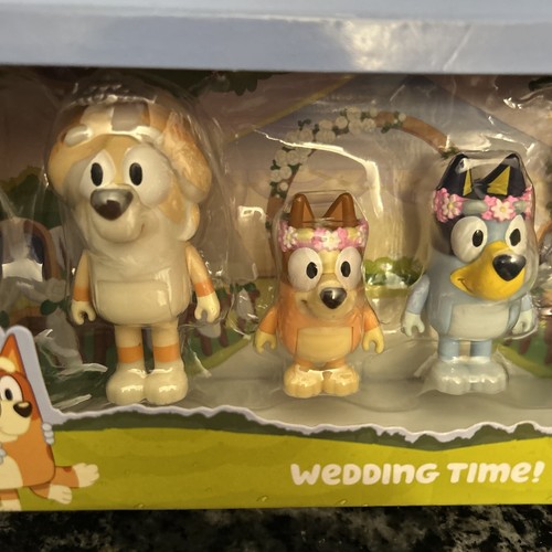 Bluey & Family Wedding Time 4 Pack of Figures Frisky Bingo Uncle Rad - Picture 3 of 5