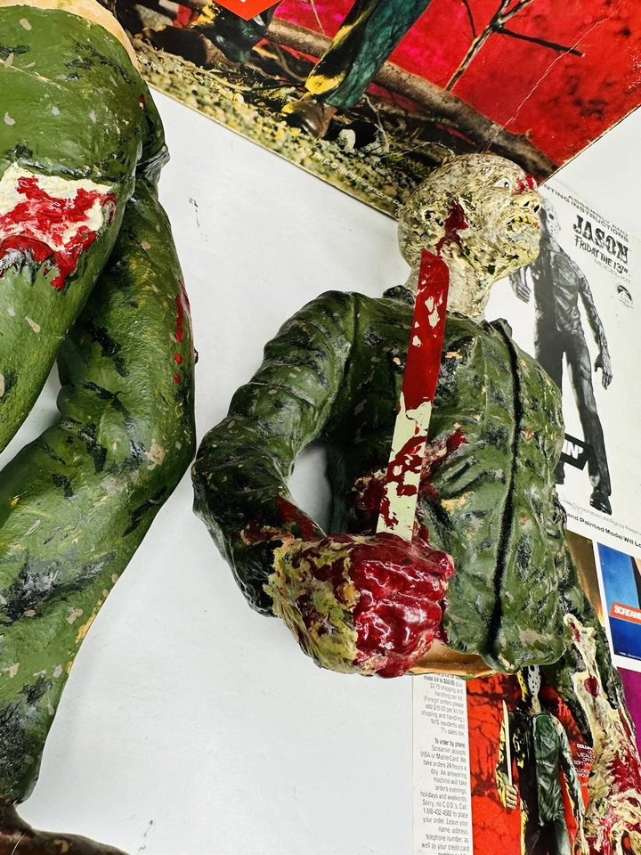 1988 Screamin' 1/4 Jason Voorhees Friday The 13th Vinyl Model Kit Over 18" Tall - Image 3 of 4