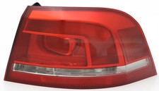 Heckleuchte rechts 11-12483-01-2 TYC für VW PASSAT B7 Variant PASSAT ALLTRACK B7