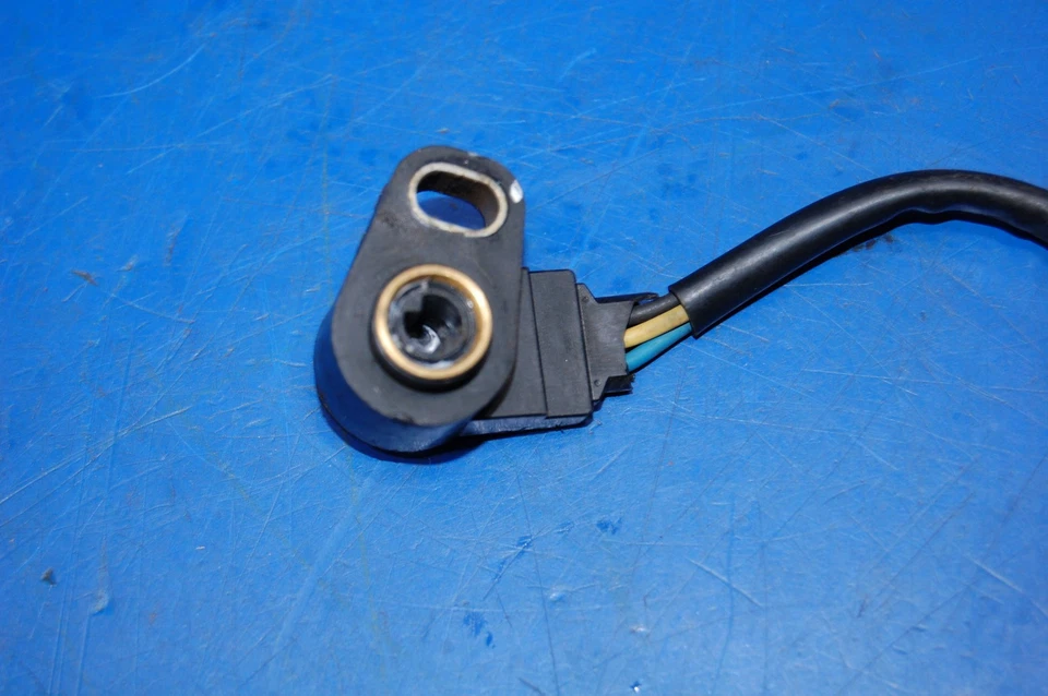 01-13 WR250F YZ450F WR450F 2002 OEM SENSOR DE POSICIÓN DEL ACELERADOR TPS 5TA-85885-00-00 Foto 2 de 4