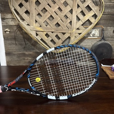 Babolat Pure Drive Junior 25 Tennis Racket Racquet with charm 