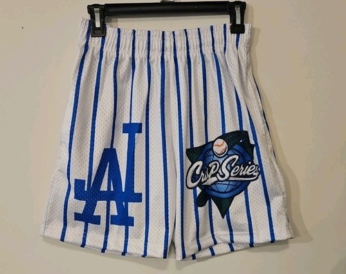 La Dodgers Shorts CrisP Sz Medium - Picture 1 of 2