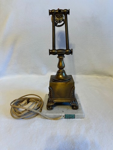 Vintage Heavy Brass Lamp with Marble Base 16.5" - Picture 4 of 11