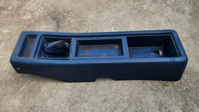 1982-1985 Mazda B2000 Ford Courier Pickup OEM Center Console w/Shifter Boot Blue
