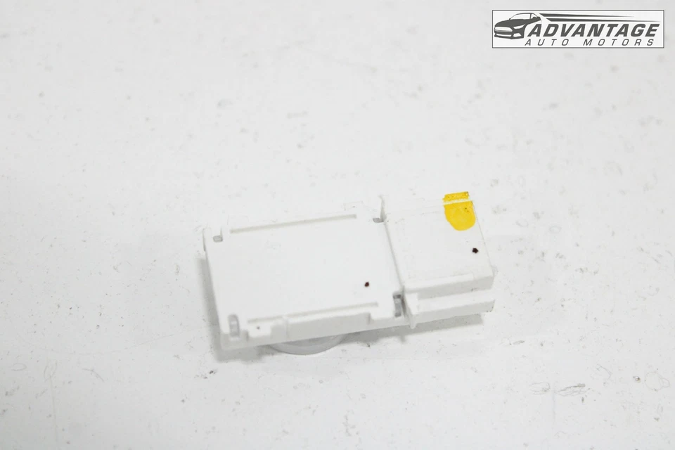 Cadillac CTS 2014-2019 asiento delantero izquierdo o derecho cortesía interior luz lámpara OEM Foto 3 de 4