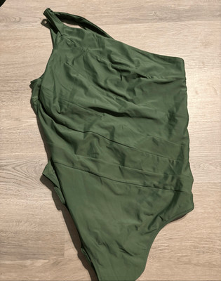 Summersalt Sidestroke Swimsuit Size 18 Green