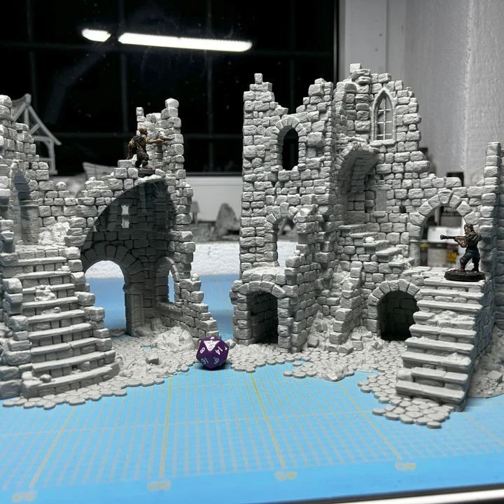 Ruined Towers - Wargaming Terrain 28mm - Fantasy, Frostgrave, Mordheim etc