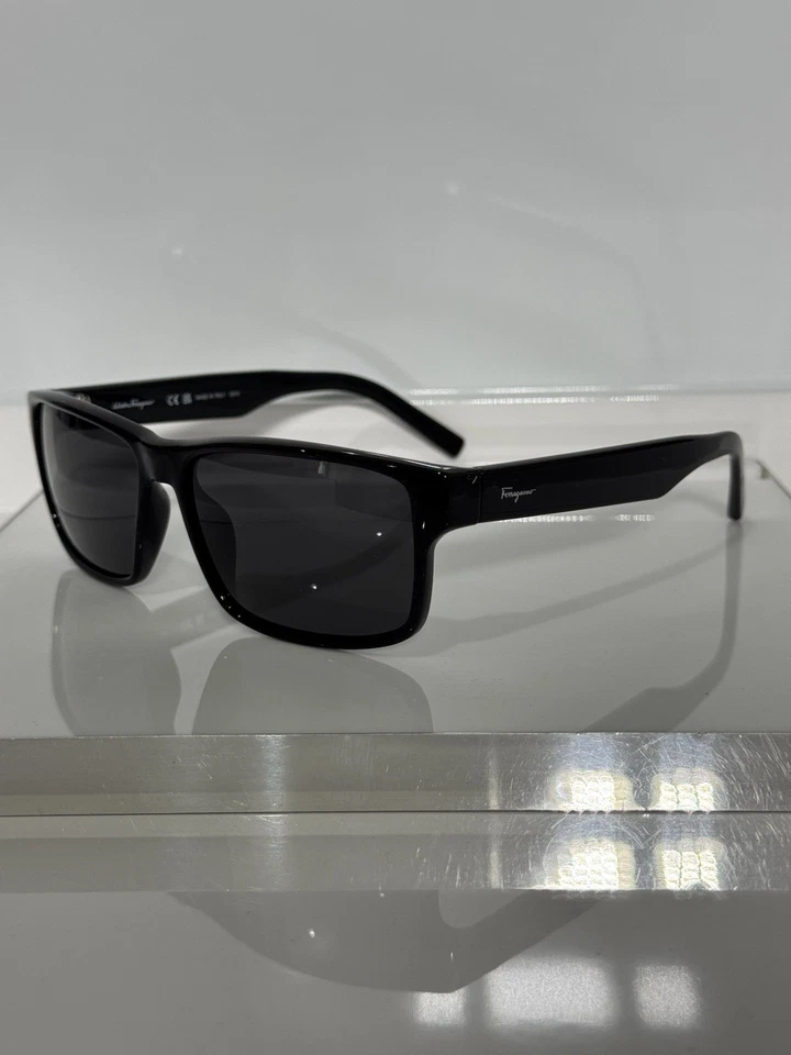 Salvatore Ferragamo SF960S 001 Bold Black Men’s Acetate Sunglasses 58mm - Image 3 of 4