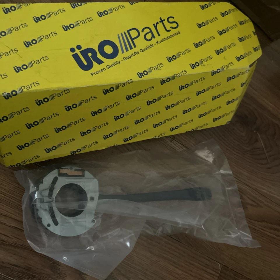 URO Parts 321953513 Turn Signal Switch For Select 78-93 Audi Volkswagen Models - Image 2 of 4