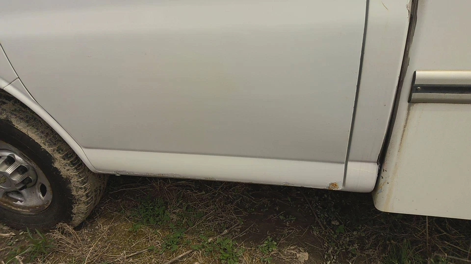 13 CHEVY EXPRESS 3500 Front Door Driver Left summit White50u Foto 3 de 4