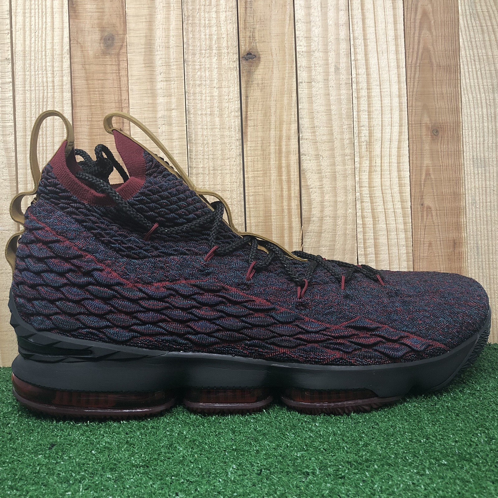lebron 15 dark atomic