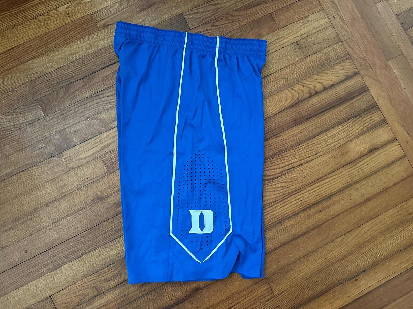 Picture 4 of 7