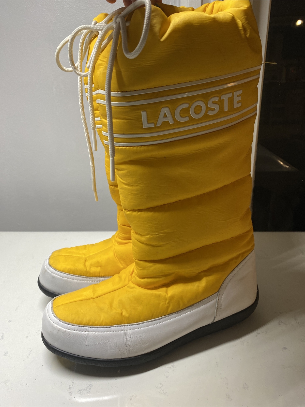LACOSTE Snug Carnaby Women's Yellow 