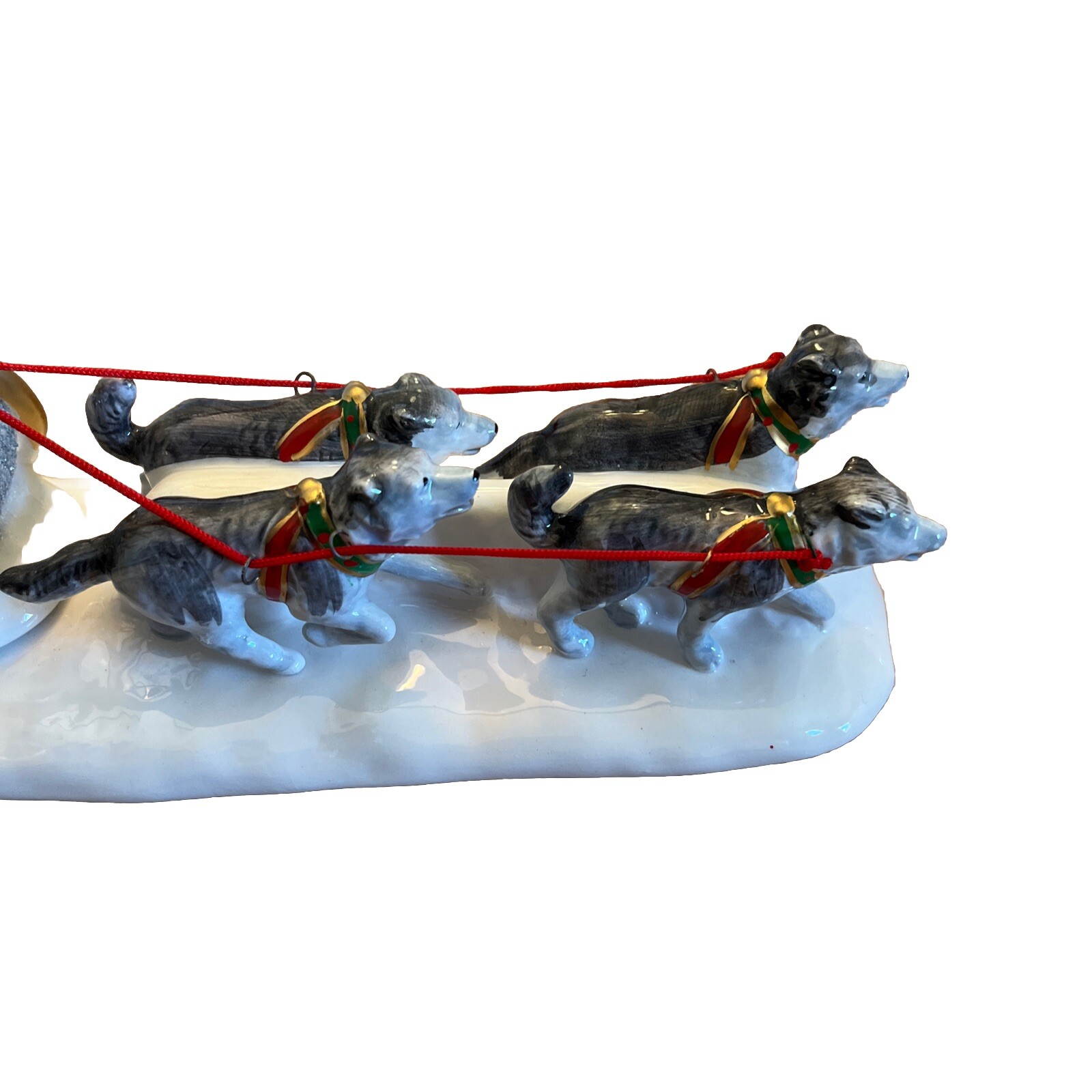 Vintage DEPT 56 SNOW VILLAGE ACCESSORY  "SNOW CARNIVAL KING & QUEEN" In Box 🎄