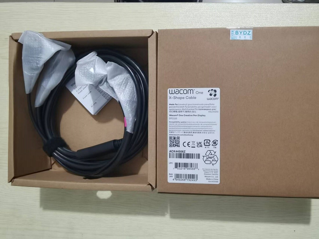 Wacom - はさか Amazon.com: Wacom Intuos3 4 x 6-Inch Wide Format Pen Tablet